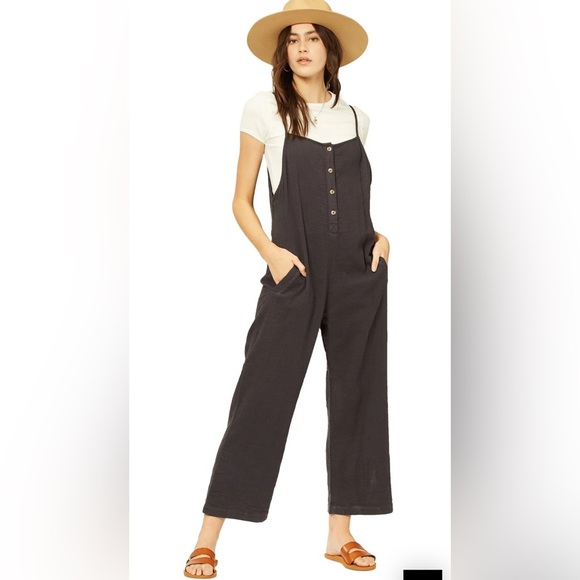 Billabong Throw and Go Jumpsuit - Picture 1 of 13